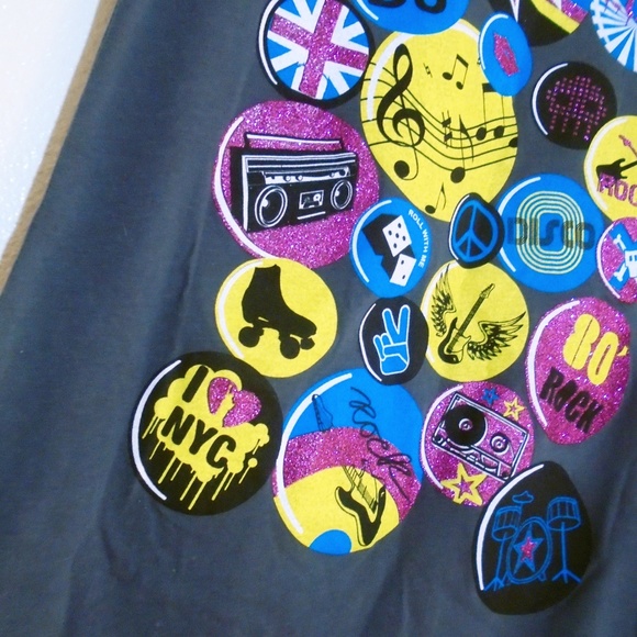 Wet Seal Glitter Music Graphic Tee - Picture 2 of 6